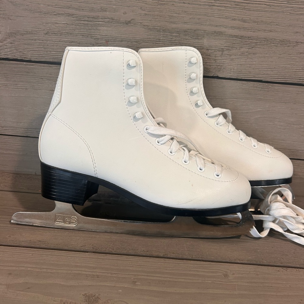 Classic White Women's Ice Skates
